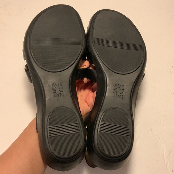 Naturalizer Black Nella Leather Upper Strappy Comfort Sandals 10M - Picture 4 of 5